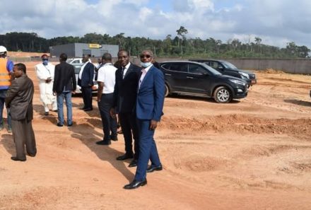 La 2ème session de travail des Commissions Techniques « Outil portuaire et développement » et « Promotion, Communication et Coopération » du Port de Kribi organisées par Port Synthèse à Kribi.