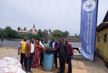 Cérémonie de rétrocession d&rsquo;une unité de pêche au village Lokoundje-Embouchure