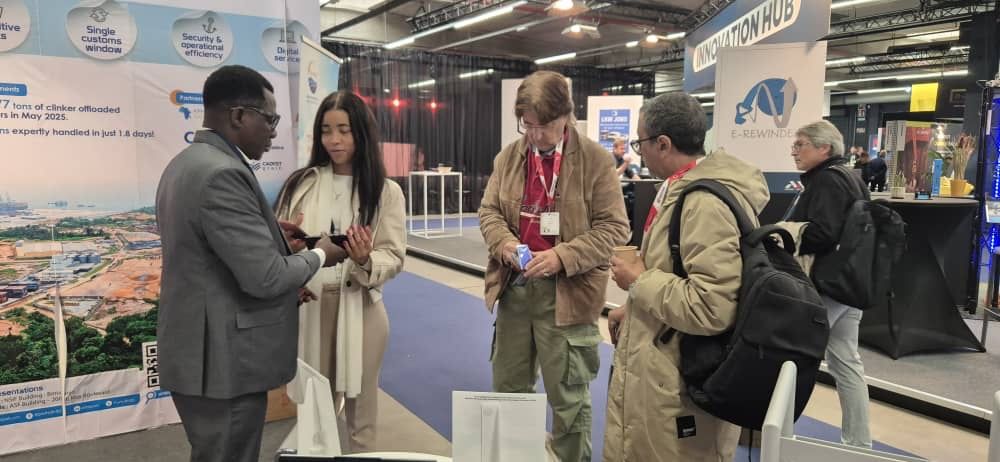 Depuis le 14 octobre 2025, le Port Autonome de Kribi (PAK) brille au Salon Transports & Logistique 2025 à Anvers, en Belgique. Unique représentant du continent africain à cette édition, il met en avant la performance de ses infrastructures et son ambition de devenir un moteur industriel et logistique majeur en Afrique centrale.