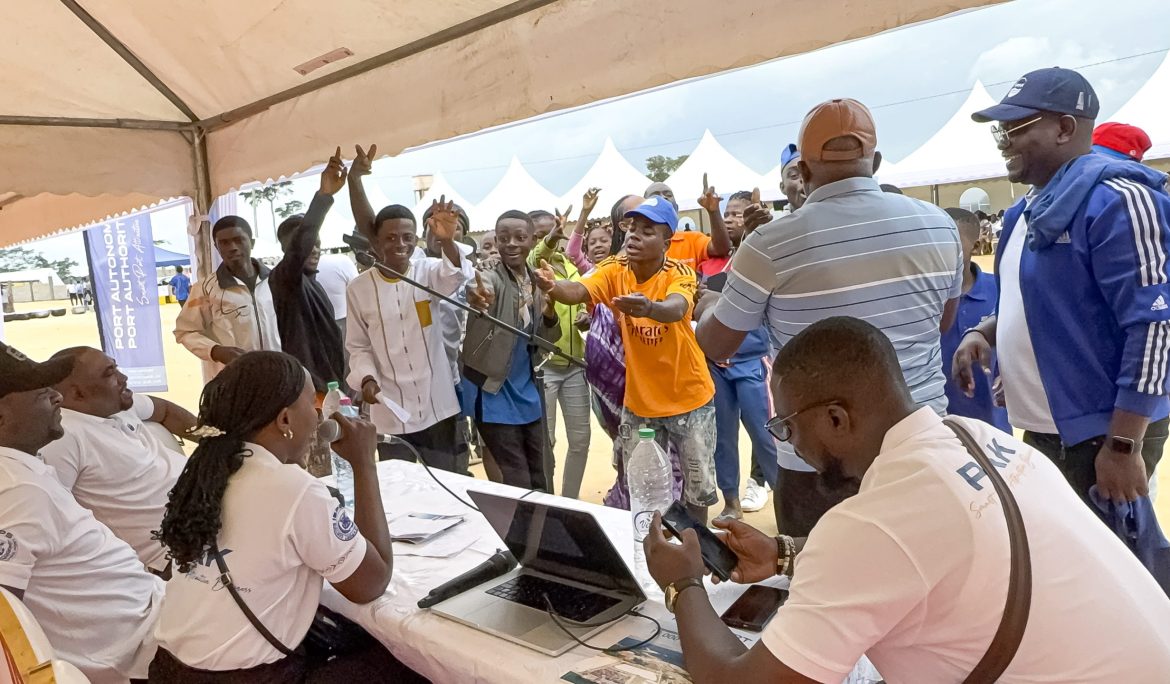 1 500 jeunes mobilisés : le Port Autonome de Kribi, ambassadeur des métiers portuaires